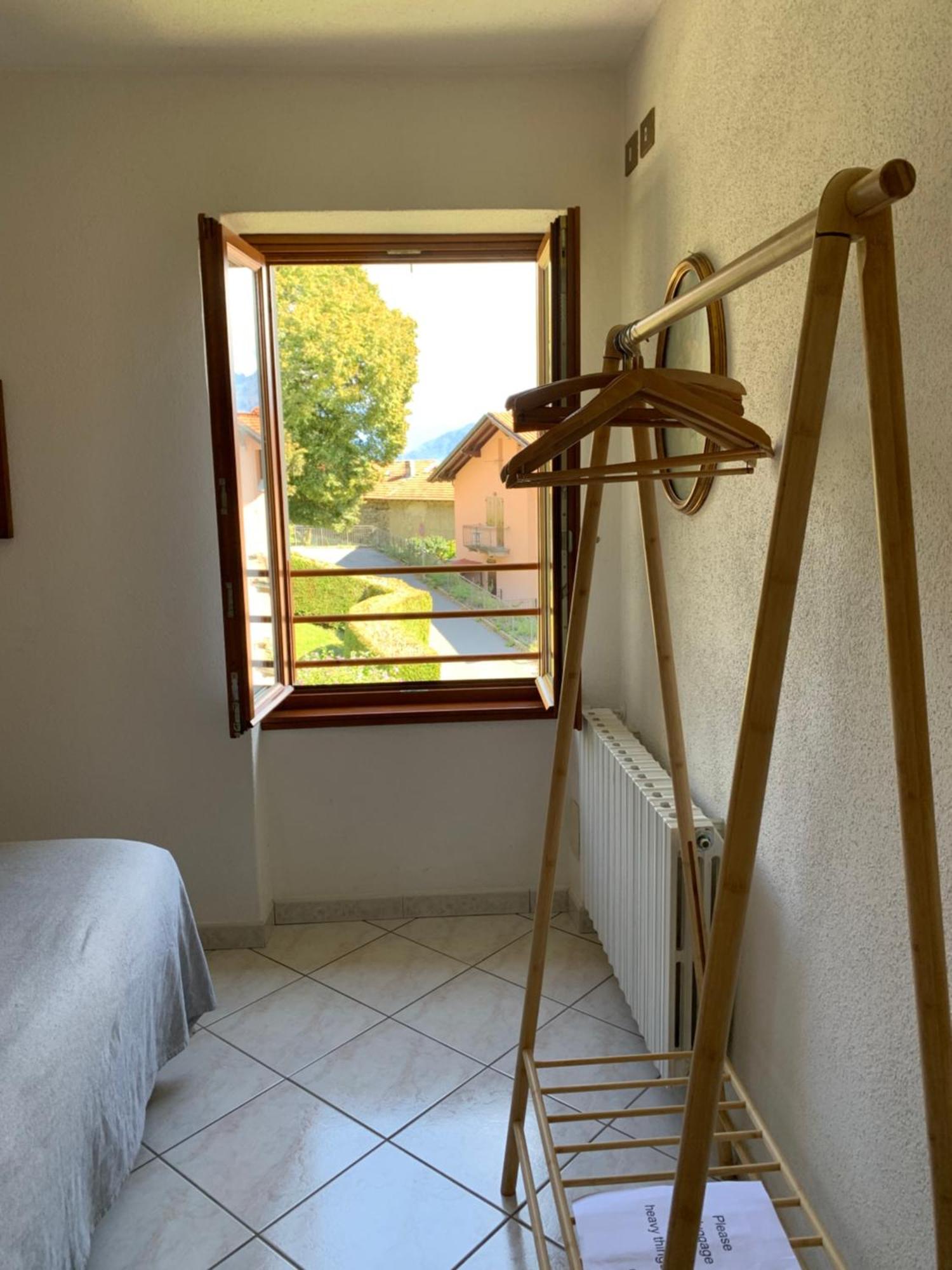 Casa Savina - Stupenda Vista Lago E Monti Plesio Ngoại thất bức ảnh